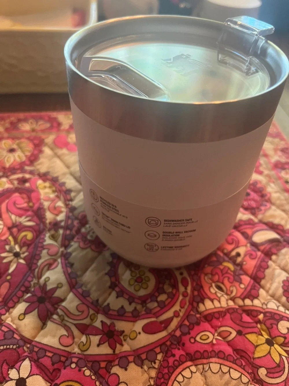Stanley White Insulated Camp Mug with Clear Lid - Picture 4 of 4